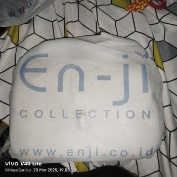 Product Review of En-ji Yuno Shoulderbag - Khaki from J**N M**E 3