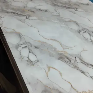 Wallpaper Dinding Dapur 6 Meter X 60cm Bahan Alumunium Foil Motif Marmer Putih Corak Gold Dan Hitam Stiker Anti Minyak Tahan Air Dan Panas