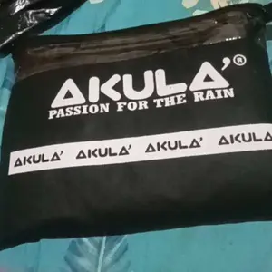 AKULA Jas Hujan Premium Setelan Bahan PVC 0,25 Anti Rembes Terbaik untuk Pria & Wanita Warna Biru Navy Hijau Army Hitam Merah Cream Ukuran L XL XXL Laris Manis