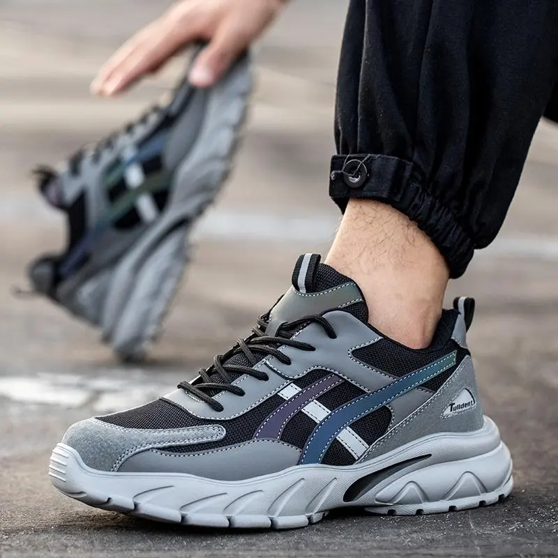 [Ready stock] Insulated shoes, ultra-light plastic steel shoes, men's work shoes, security gate safe, safety shoes, anti-smash and anti-puncture, solid soles, wear-resistant, steel-toe shoes, protective shoes, labor protection shoes, dad shoes
