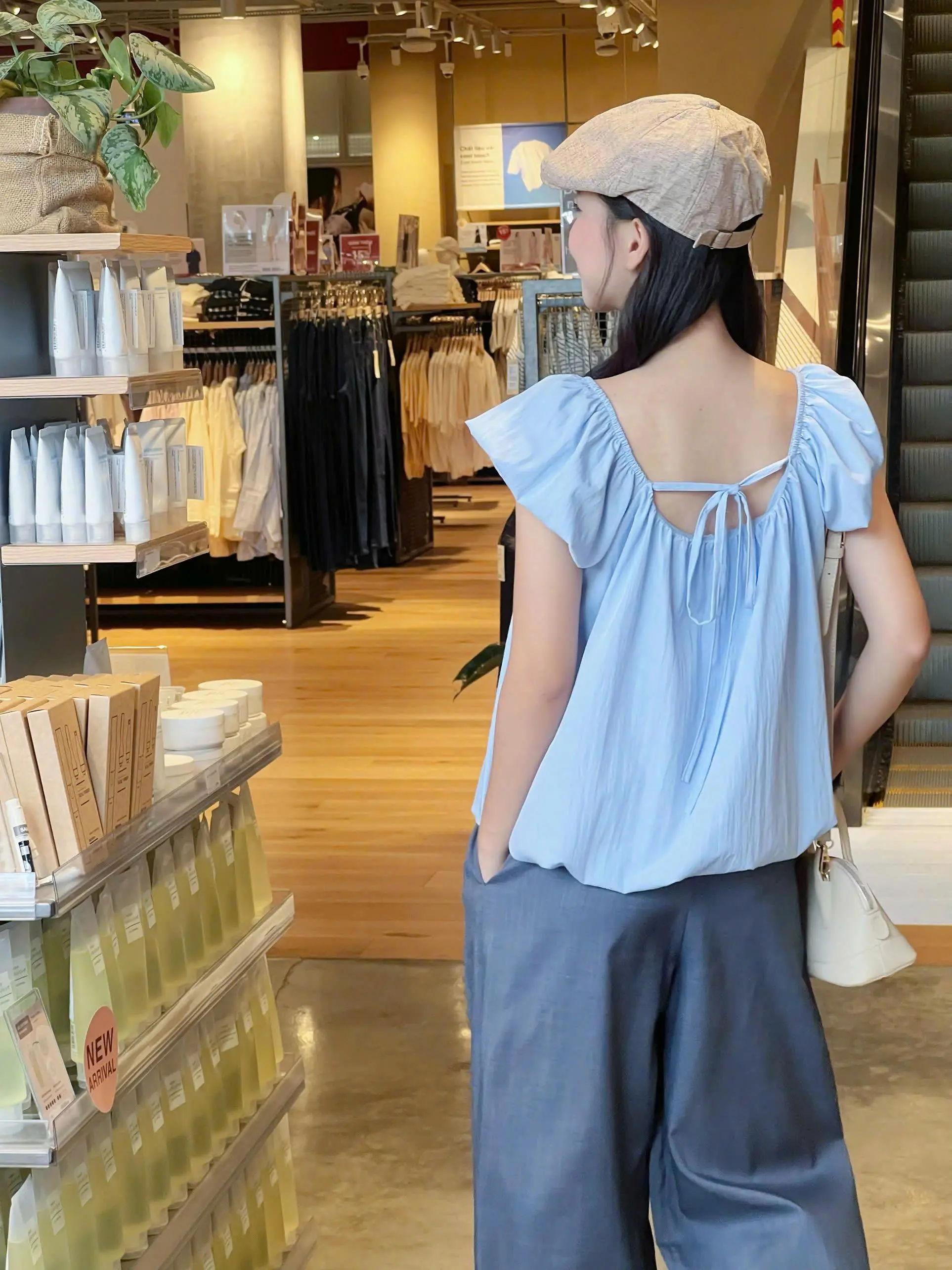 Áo kiểu cổ rộng dáng bồng Miho House | BigBuy360 - bigbuy360.vn