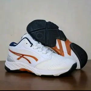 sepatu volley ball net Burner sepatu volly pria dan wanita