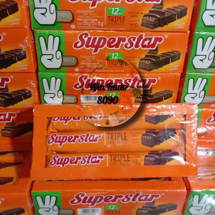 Superstar chocolate wafer isi 12 pcs @18 g ISI 12 pcs