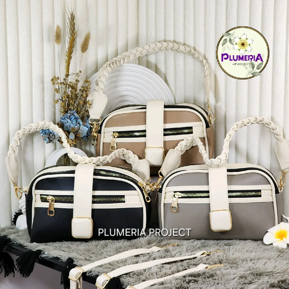 PLUMERIA PROJECT - Keyna Zipper Halfmoon Bag / Tas Wanita / Slingbag Wanita / Tas Selempang / Shoulder Bag / Tote Bag / Handbag