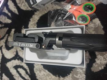 Product Review of LENYES LPH110 Super Mini Tongsis Tripod Stick Selfie Vlog with LED Light Bluetooth Remote Monopod from H**o 1