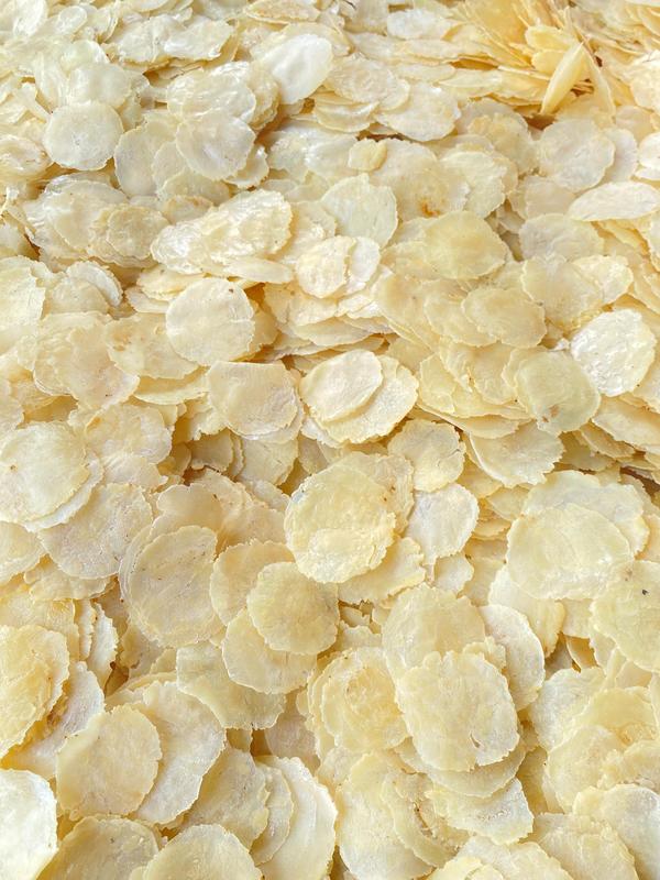 1KG EMPING MELINJO Biji 2 Kering Pasar ( Langsung Goreng, Buat Disimpen Dijemur Sendiri Tahan Maksimal 6 Bulan ) Food 2