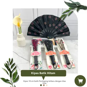 Isi 10 Souvenir Pernikahan Kipas Batik Gagang Hitam 18cm Kemas Plastik Alas