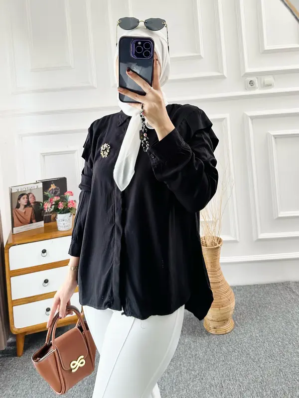 Kimy Blouse Ruffle Rayon Twill Atasan Wanita Lengan Kancing 4
