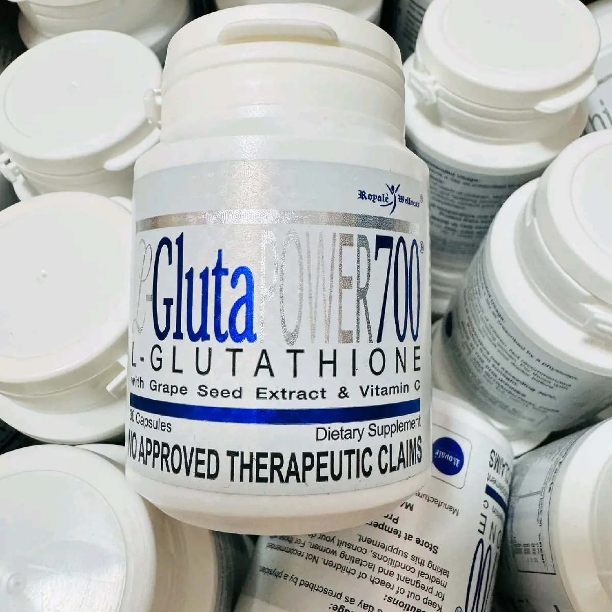 glutathione royale price Amazon.com : Authentic Royale L Gluta Power Anti Aging Soap (with L- Glutathione and Alpha Arbutin) 90 grams : Beauty & Personal Care main image 1