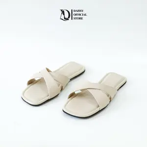 Sandal Wanita Teplek Selop FRITZY Big Size Sendal Flat Jumbo DAISSY - Shoes, Cewek