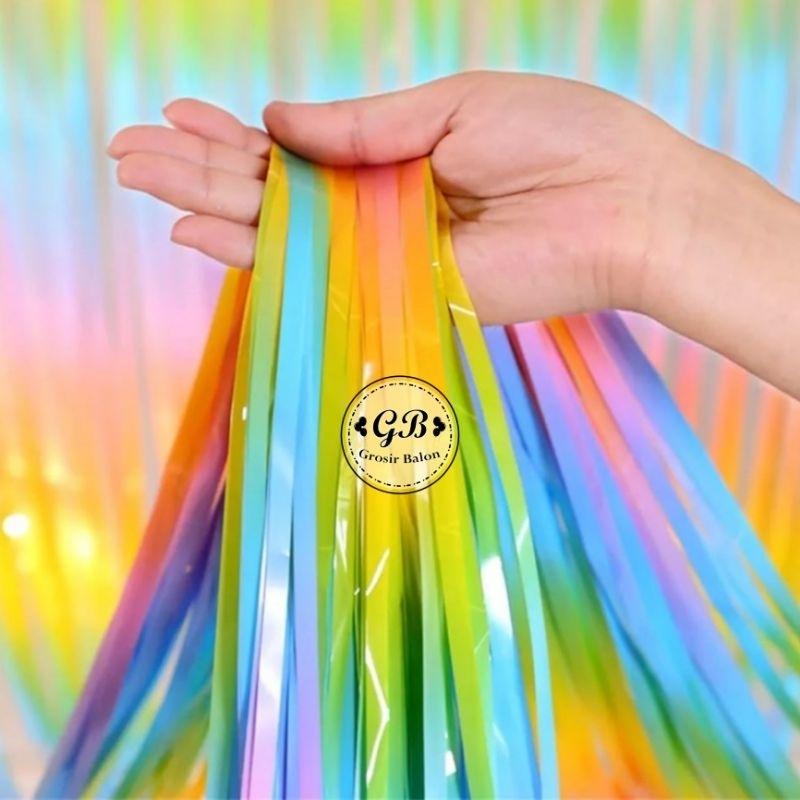 Tirai Rumbai Foil Pastel / Backdrop Foil Background Rainbow Pastel 2