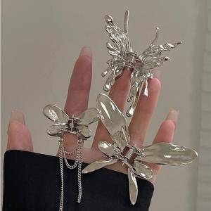 Jepit Rambut Rama-rama, dengan Perincian Logam, Rupa Mewah, Berjumbai, Klip Rambut Berbentuk Jerung, Aksesori Rambut Gadis, Separuh Pusing di Belakang Kepala Clips Pins