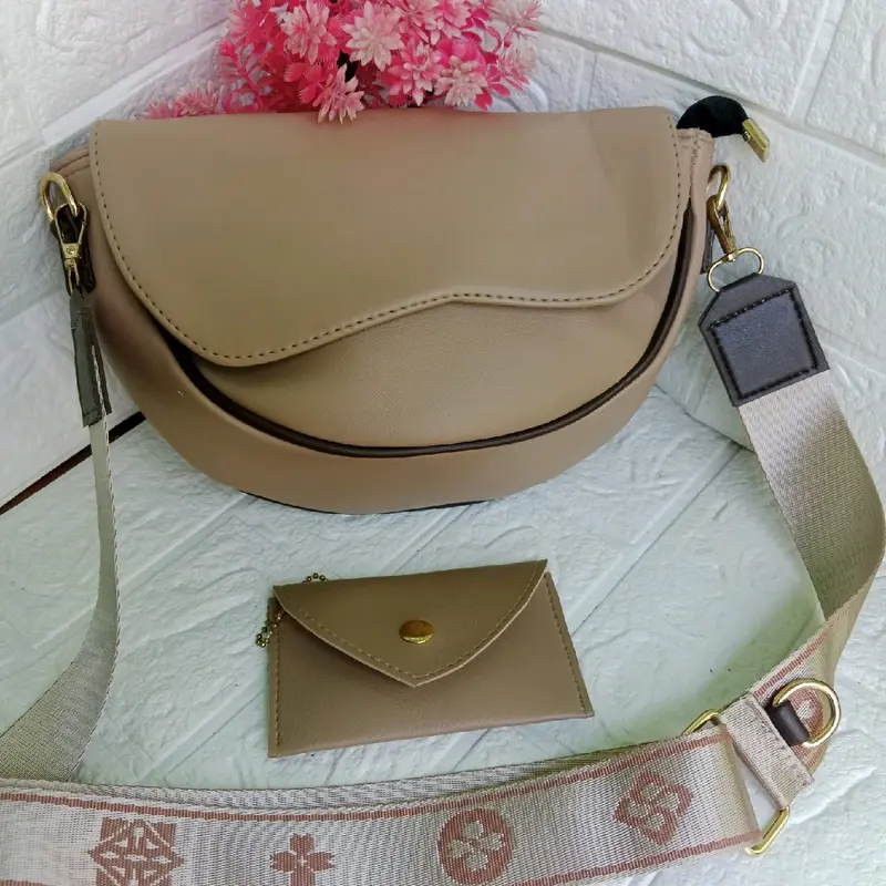 Tas slempang wanita simple dan keren 1