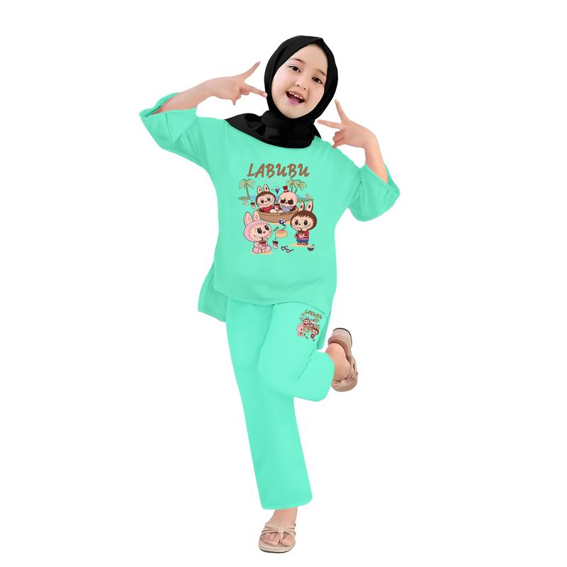 Baju Anak Perempuan - Setelan Kaos dan Celana Panjang Anak Cewek Fashion Pakaian Belah Usia 4-13 Tahun - Motif BEACH LABUBU Pink 6