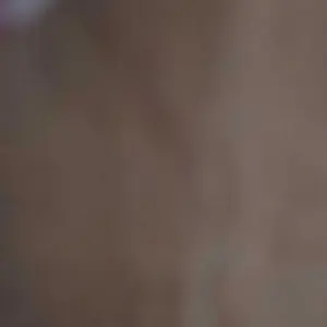 SCARLETT New! Daily Tone Up Moisturizing Cream - Tone Up Cream Krim Mencerahkan Wajah Tone Up Glowing Day Cream Moisturizer Pelembap - Brightening, Niacinamide, Alpha Arbutin, Allantoin, Tekstur Ringan, No Gray Cast, No White Cast, Blendable