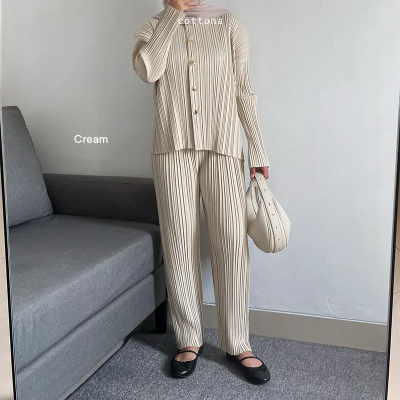 Cottona - Kyla Pleated One Set - Plisket One Set 3