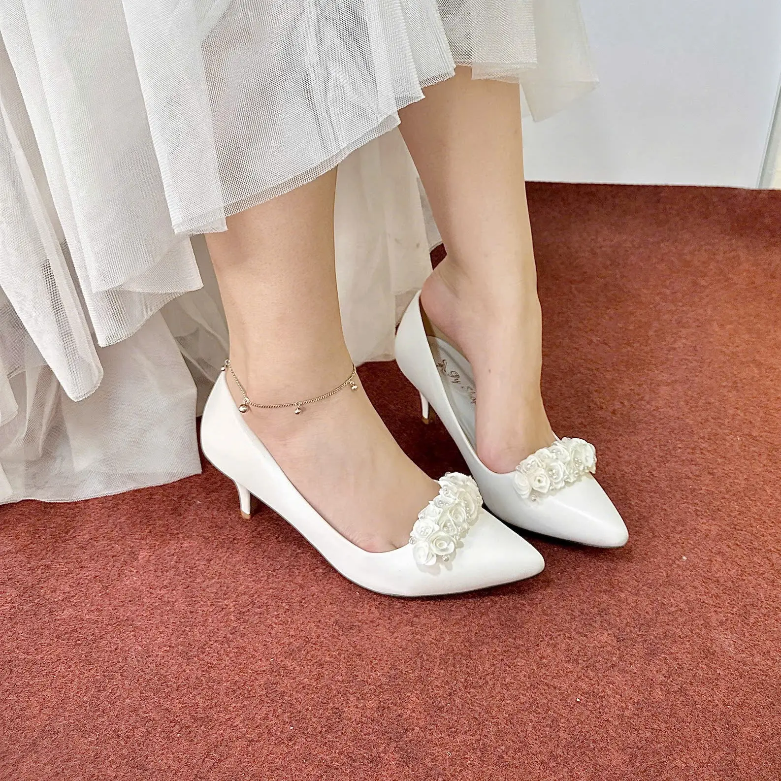 Giày Cao Gót Mũi Nhọn Cao 5 Phân Bít Mũi Bít Hậu Gót Nhọn Nữ Shoes Women Quai Hoa