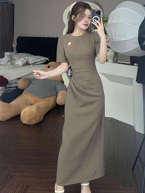 Váy cổ tròn dáng ôm kèm tag t73 ( có độn vai ) 8