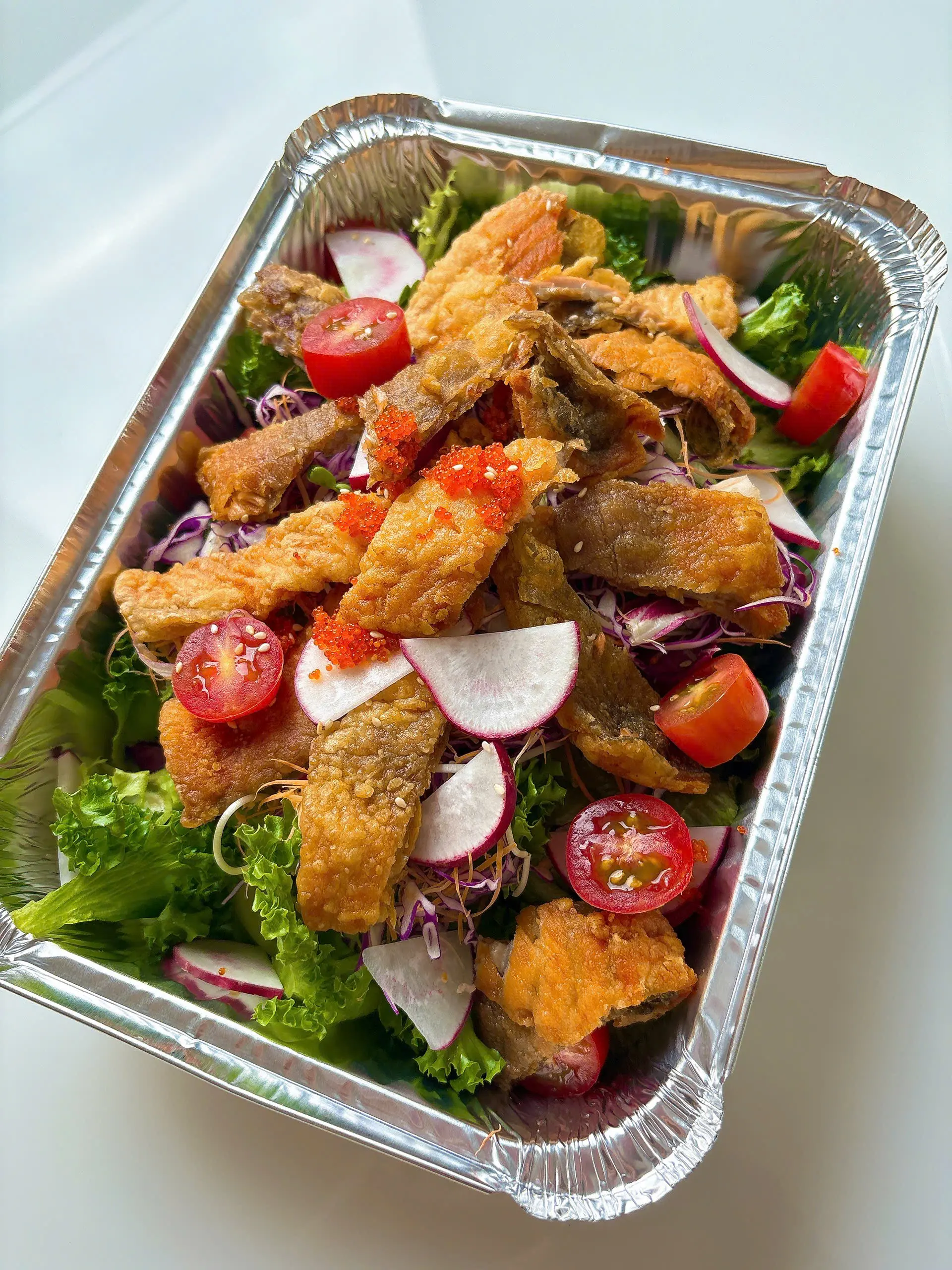 [Giao nhanh 2h] Salad Da Cá Hồi - Hải Sản Hoàng Gia - HCM