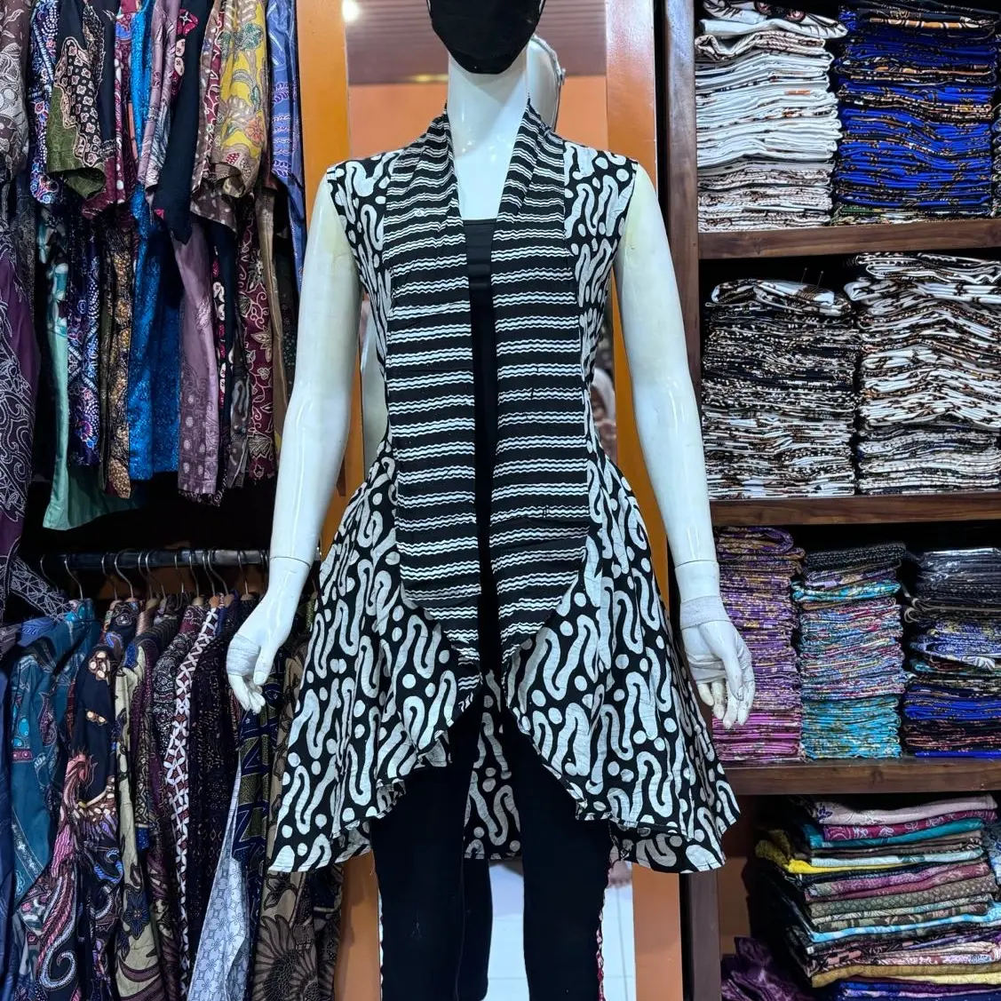 OUTER YUKENSI WANITA LENGAN PENDEK WANITA BATIK CAP