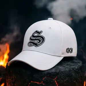 Topi Baseball inisial huruf abjad logo gotic topi warna putih aksesoris fashion pria wanita dewasa