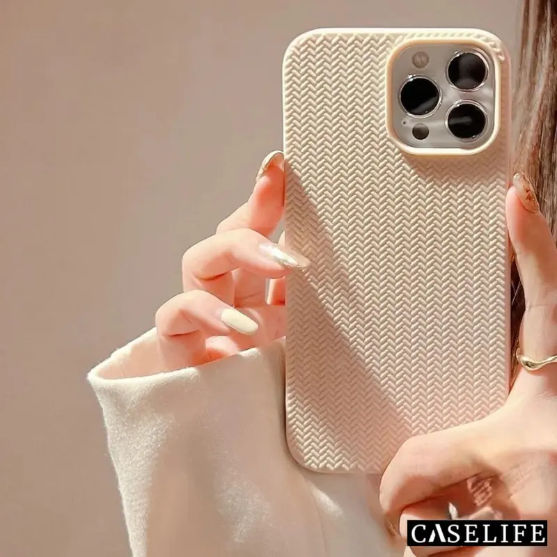 Caselife Softcase TPU Matte Motif Anyaman 3D Full Cover Casing Iphone 11 12 13 14 15 Pro Max Plus 3