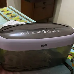 Deli Manual Paper Shredder / Penghancur Kertas Manual Strip Cut 3mm ET025