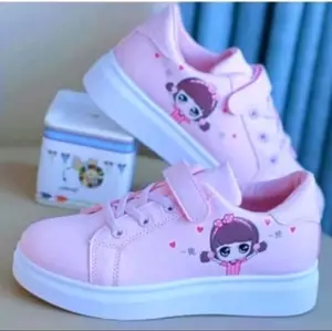 Sepatu sneakers hapyy anak perempuan terbaru lucu / sepatu sekolah SD dan TK