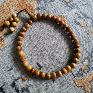 Tasbih Kayu Iksir 10 mm, 33 Butir, Terbuat dari Kayu Iksir Unik dan Berkhasiat.