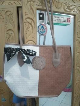 Product Review of [Beli lokal] Lk. Simponi totebag Wanita casual Durable Chic tas tote bag whits bagkerja tote  bag serbaguna sage from n** 0