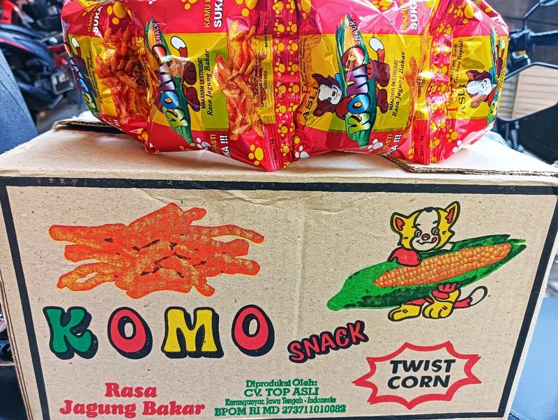 Product Introduction of Snack Chiki Komo Berhadiah Uang Jika Beruntung | Jajanan Snack Ciki Jadul | Snack Ciki Rasa jagung Panggang Berhadiah Isi 40 pcs Perkarton 4