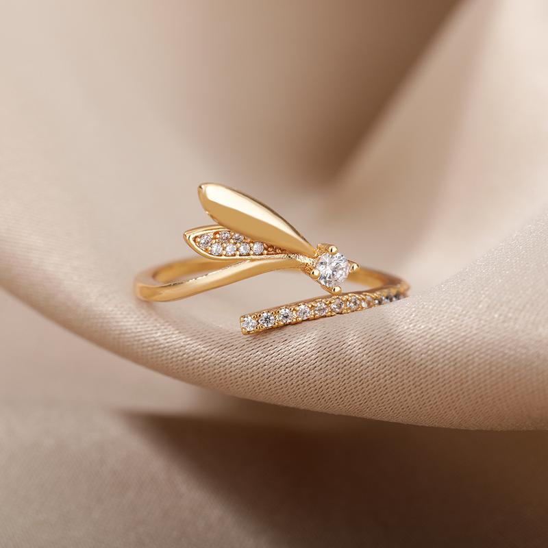 Product Introduction of New Micro Inlaid Zircon Open Ring Female Niche Design Light Luxury Ins High Sense All-Matching Index Finger Ring 6