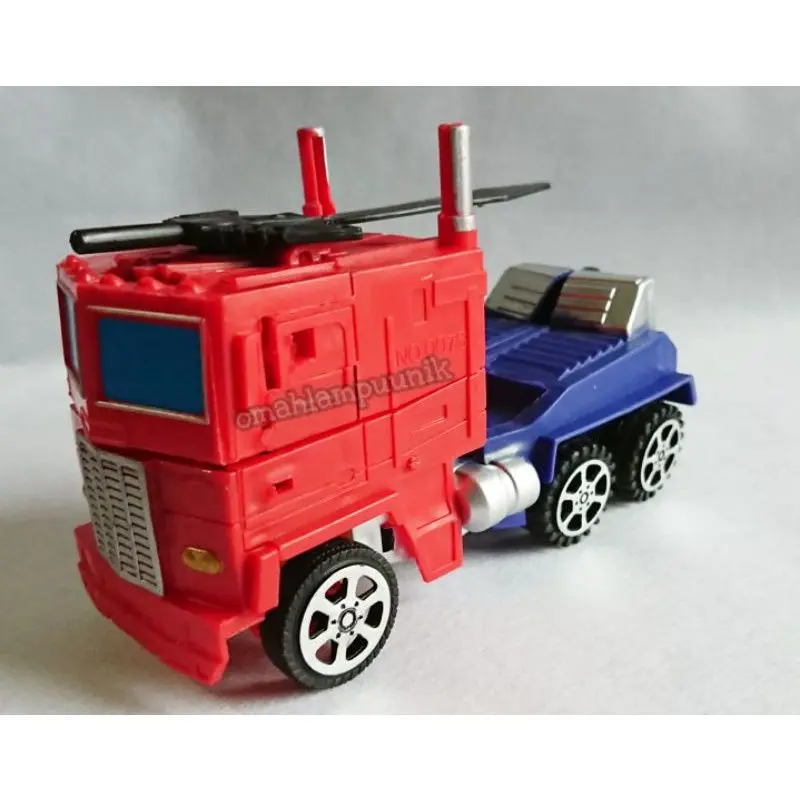 Mainan Anak Robot Transformer/robot yang bisa berubah jadi mobil 3