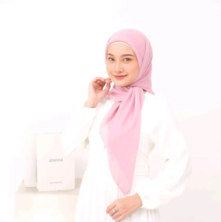 Kerudung Wanita Segiempat Bella Square Premium - Basic, Muslim Nyaman