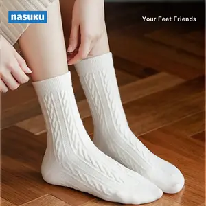 Nasuku - Kaos Kaki Aesthetic Wanita Knit - Kaos Kaki Korea - Kaos Kaki Wanita Korean Style - Kaos Kaki Lucu - Kaos kaki Aesthetic Motif Panjang