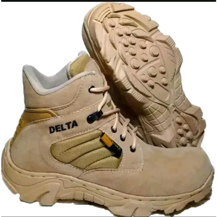 Sepatu Safety Boots Pria Tactical Cream Safety Ujung Besi Hiking Adventure Outdoor Ujung Besi