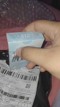 Product Review of Yarra Photocard Hologram Lomo Foto Card Newjeans Nct Bts Blackpink Boy Band Kpop Korea Isi 50 Pcs from k**n 0