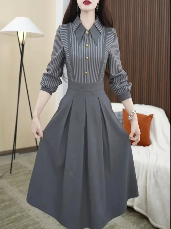 【ready stock】Gaun Dua Potong Palsu Sambungan Bergaris untuk Wanita dengan Rok Berlipat Kerah Polo 0