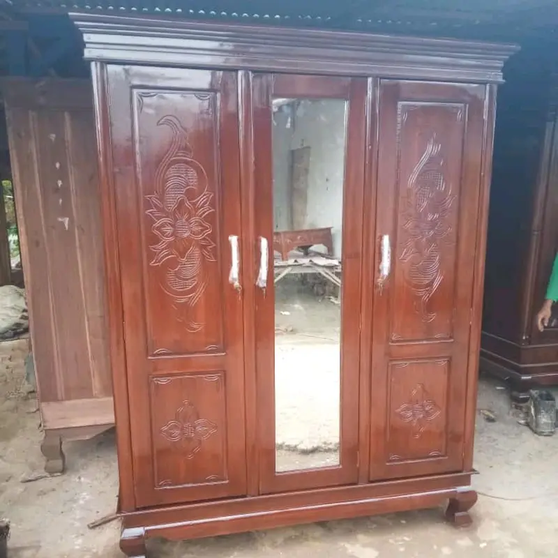 Lemari pakaian 3 pintu kayu jati full kacaa cahaya jati furniture barokah 6
