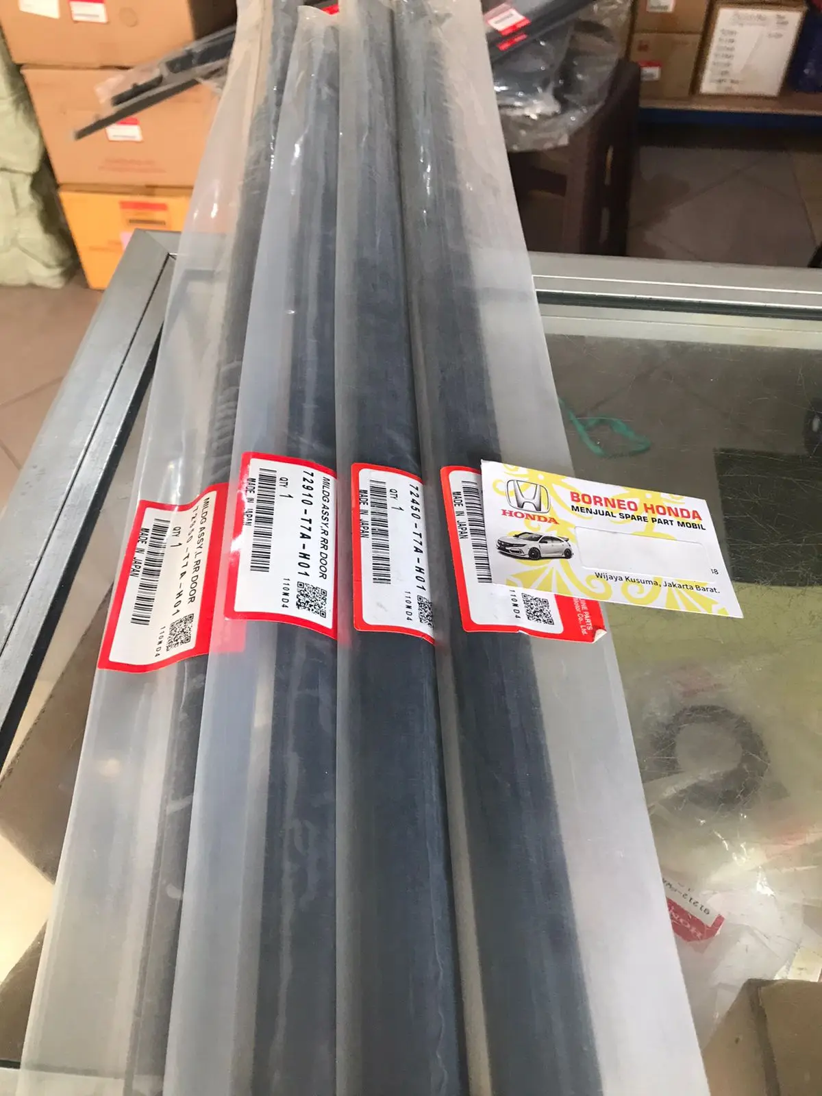 LIST PELIPIT KACA LUAR MOLDING KARET PINTU HRV GEN 2 RU1 RU5 2015 - 2021 HONDA 72410-T7A-003 72450-T7A-003 72910-T7A-003 72950-T7A-003 WATER STRIP SEJAJAR SPION MOULDING ASSY DOOR LIS LYS