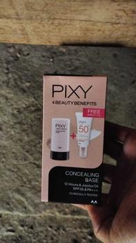 Product Review of Pixy UV Whitening 4 Beauty Benefit Concealing Base -  2 in 1 Alas Bedak (Foundation) +Concealar from t**u 0