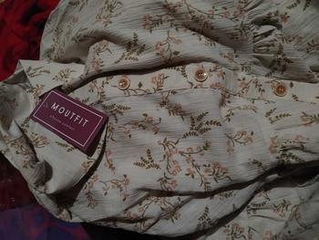 Product Review of DYANDRA TUNIK | tunik motif | blouse tunik | atasan tunik motif floral | moutfit from I**q 1