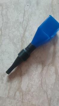 Product Review of 【Flash sale】COD Flexible Draining Tool Snap Funnel Foldable Car Motorcycle Truck Oil Gasoline Filling Extension Pipe Hose Funnels Draining Tool from R**k 0