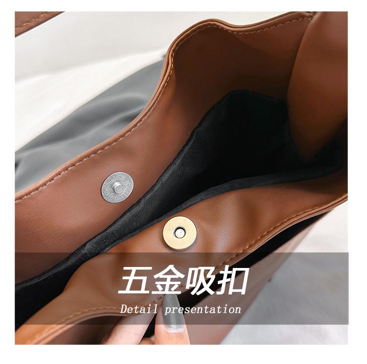 Product Introduction of Fashion Solid Color PU Large Capacity All-Match Tote Bag Shoulder Commuter Bag 4