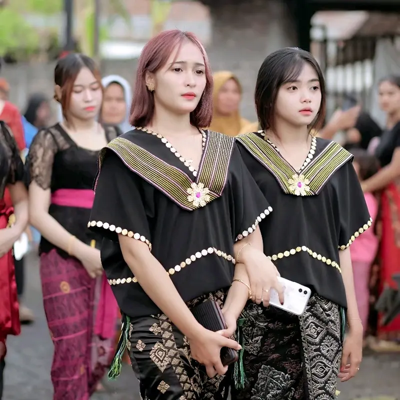 Lambung Viral Pakaian Adat Lombok Wanita Dewasa Atasan 1