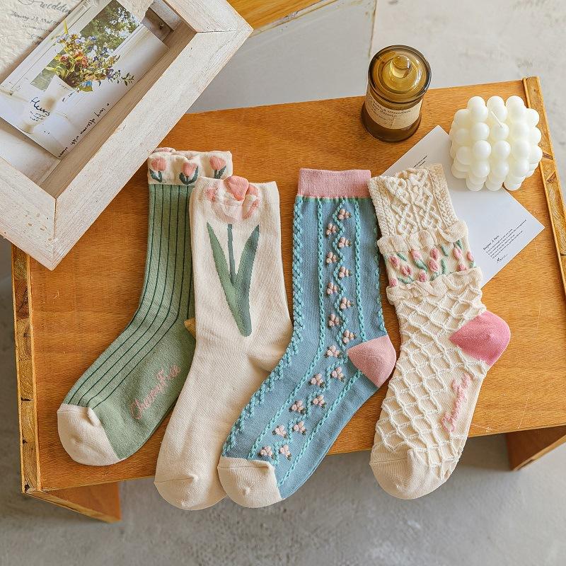Product Introduction of Tất Nữ, 4 Đôi, Xu Hướng Hoa Phong Cách Hàn Quốc, Tất Cotton Thường Ngày Cho Bé Gái, Xếp Nếp, Xếp Ly, Dễ Thương Và Ngọt Ngào, Thoáng Khí, Tất Phi Hành Đoàn Kawaii Cho Bé Gái 3