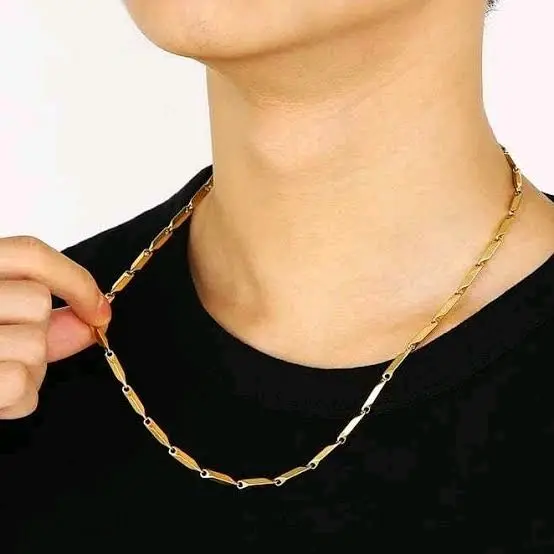 kalung rantai model padi titanium pria dan wanita bahan antikaratan tidak luntur terlihat tampio elegan   warna tesedia silver, gold, kombinasi(gold&silver)
