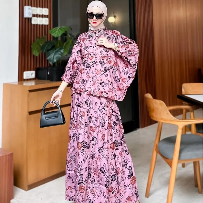 Setelan NAURA 0ne set baju dan rok Motif Kekinian Busui Friendly Wanita   Rayon Batwing Kancing Panjang Twill Lembut Viscose Atasan Nyaman Kerah Celana Bawahan 6