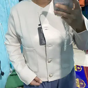 TWINGKLE Eiko outer crop blazer lengan panjang wanita