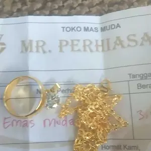 Terbaru Set KALUNG PERHIASAN WANITA PERMATA PUTIH free cincin emas muda 3,5gr ada surat dari toko
